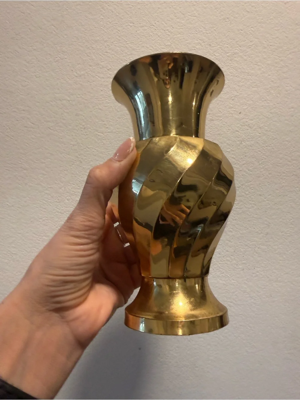 Vintage Brass Spiral Vase Made in India 7” Hollywood Regency